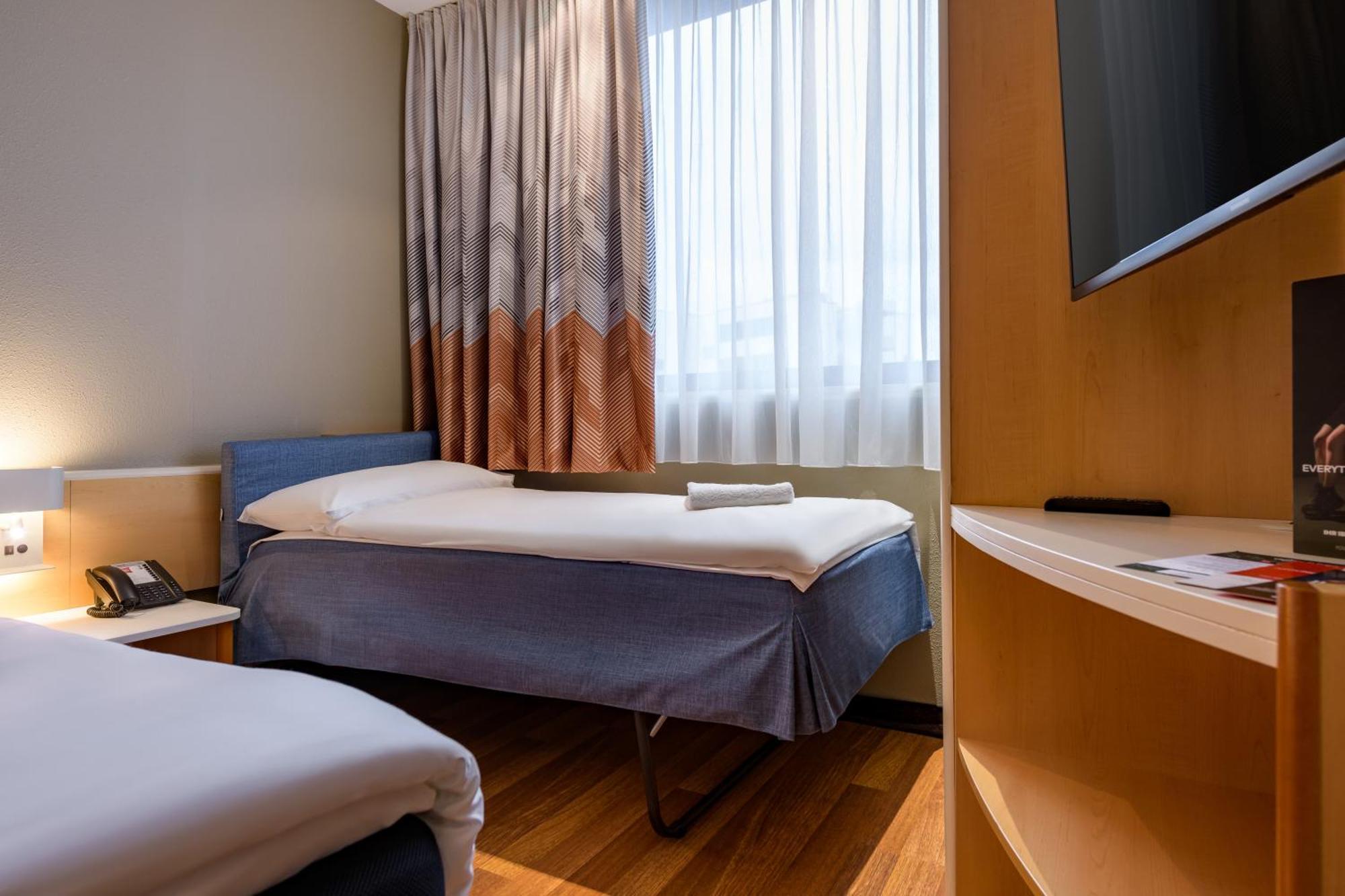 Ibis Heilbronn City Eksteriør billede